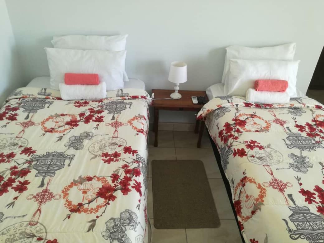 Millenium Guest House Рунду Екстер'єр фото